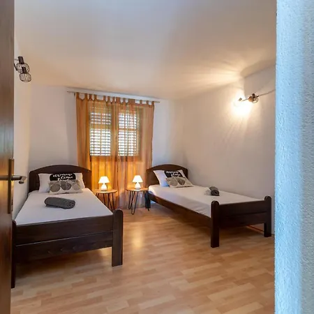 Batela Apartment